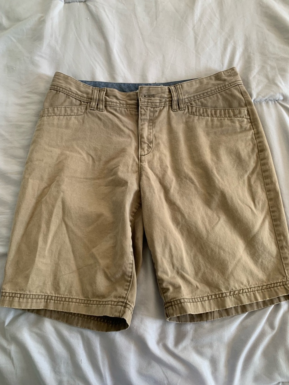 Eddie Bauer Women's Size 8 Khaki Cotton‎ Chino Shorts Outdoor Hiking Basic